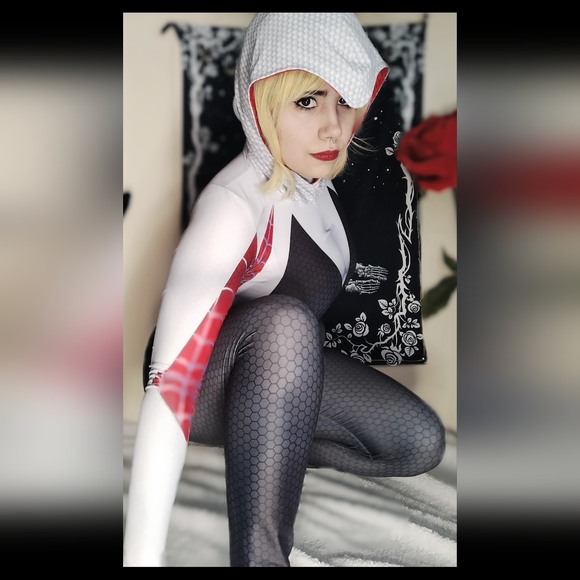 CLOSET RULES- READ BE4 BUYING - Picture 9 of 11